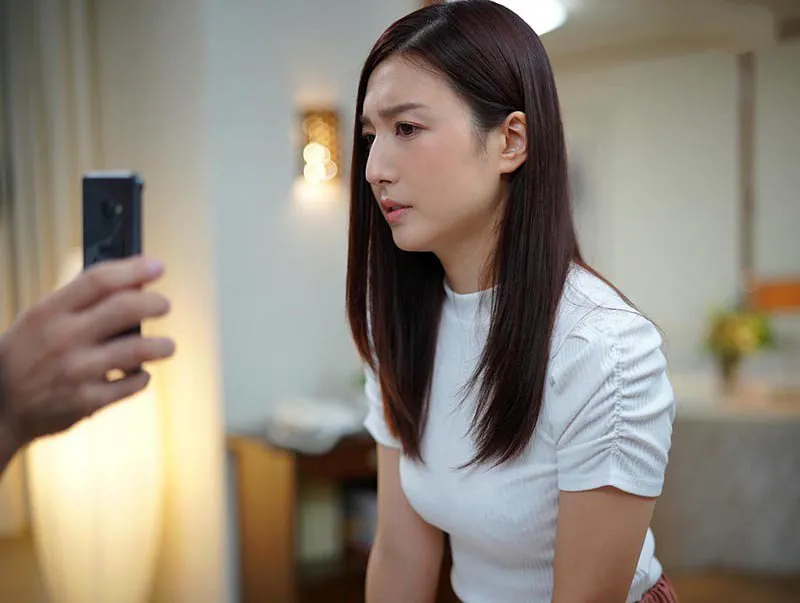 Cô vợ lén lút bị ông chồng bắt quả tang và cái kết jav